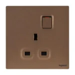 SWITCHES AND SOCKETS- LEGRAND 13A 1G SP SWITCHED SOCKET - Image 3