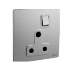 SWITCHES AND SOCKETS- LEGRAND 1G BS 15A SWITCHED SOCKET - Image 4