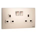 SWITCHES AND SOCKETS- LEGRAND 13A 2G SP SWITCHED SOCKET - Image 4