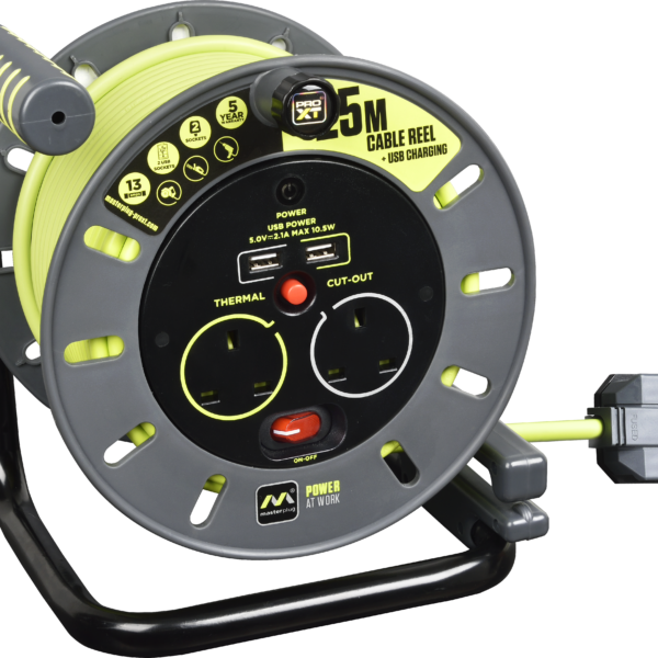 MASTER PLUG OMU2513152USL-ME 4 Socket Open Cable Reel Extension Lead with Winding Handle and 2 USB Charging Ports