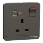 SWITCHES AND SOCKETS- SCHNEIDER- 13A Single Switched socket with A+C USB Charger - Image 2